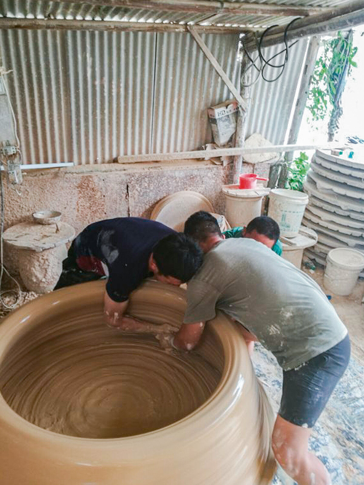 Herstellung von ONE MILLION – Item 3501 in Jingdezhen, China | Foto: Wang Qi