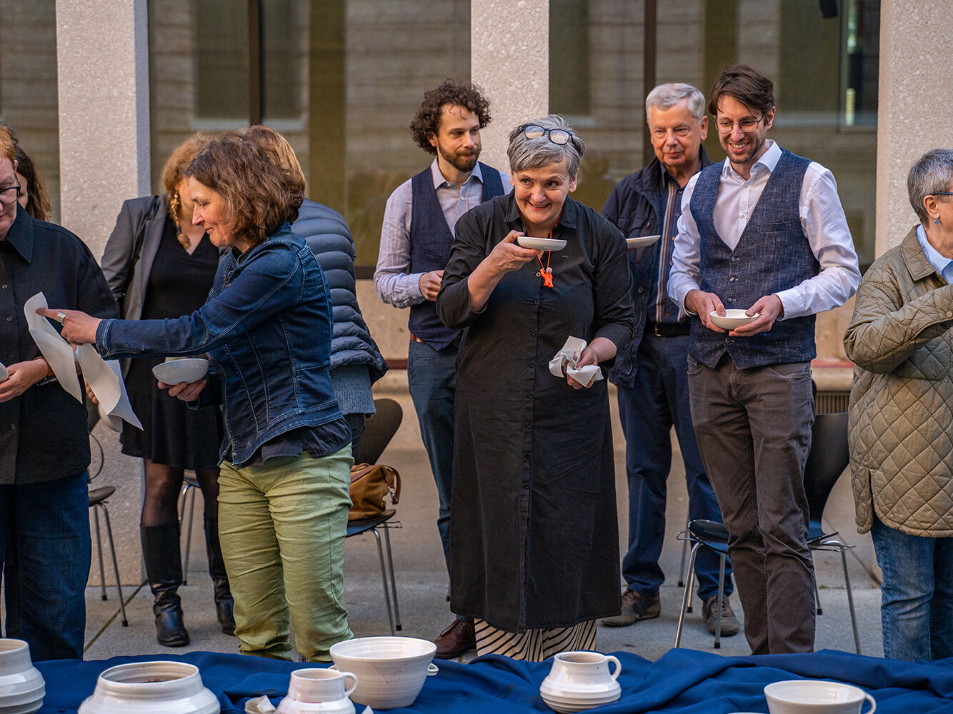 Raddusch-Veranstaltung mit Kurator Benjamin Wehry und Mitgliedern der FAGUA Association, Neues Museum, Berlin