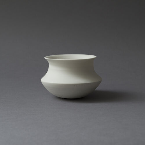 Item 905