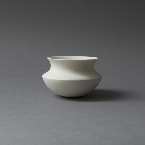 Item 914